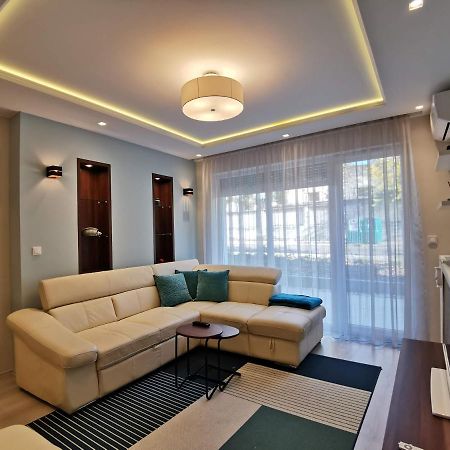 Luna Apartment Budapest Luaran gambar