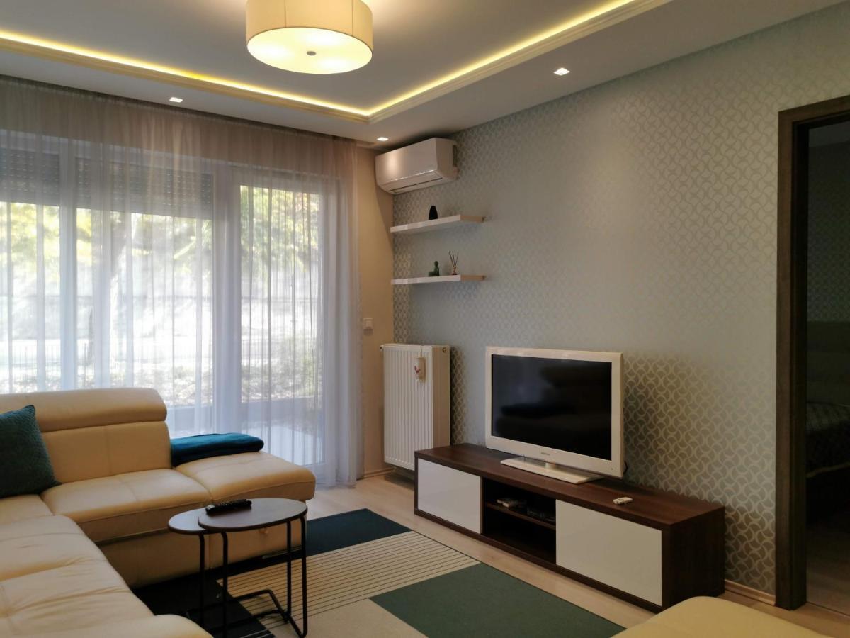 Luna Apartment Budapest Luaran gambar